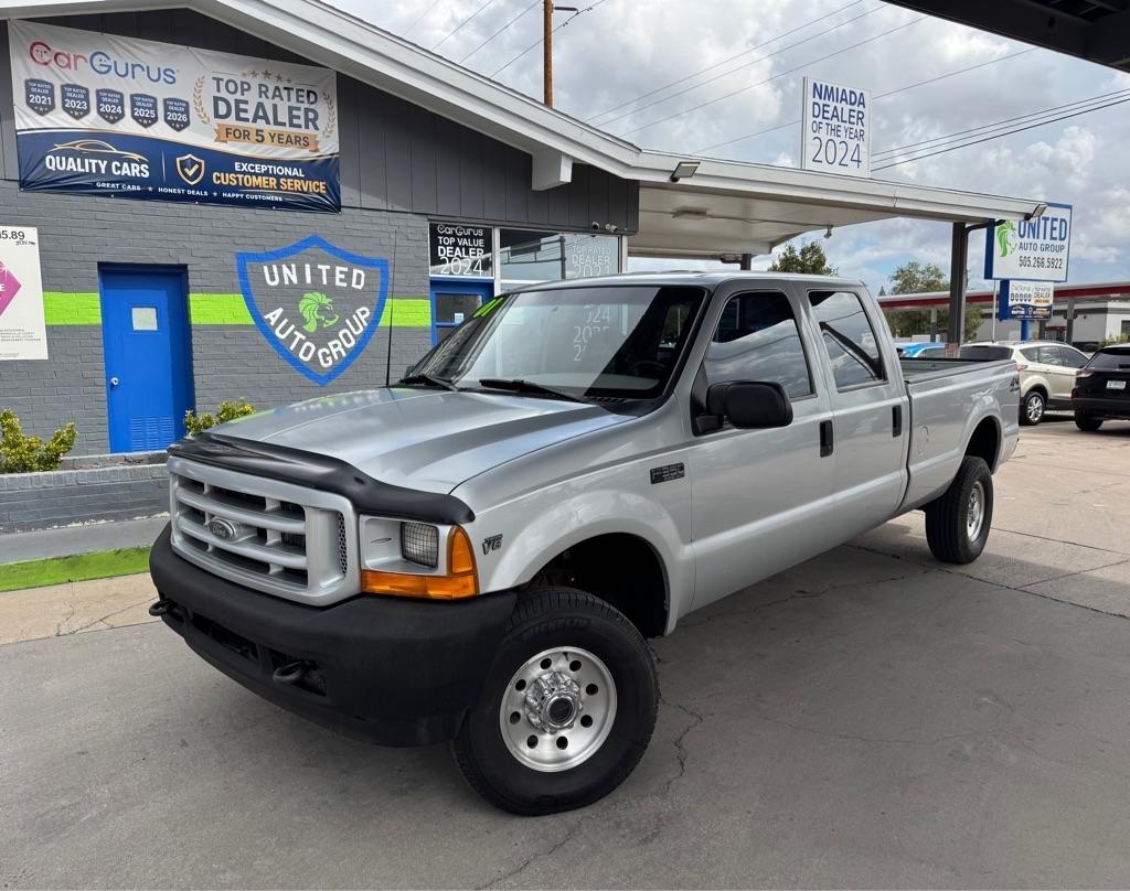 Ford Super Duty F-350 SRW Crew Cab 156" Lariat 4WD 2001