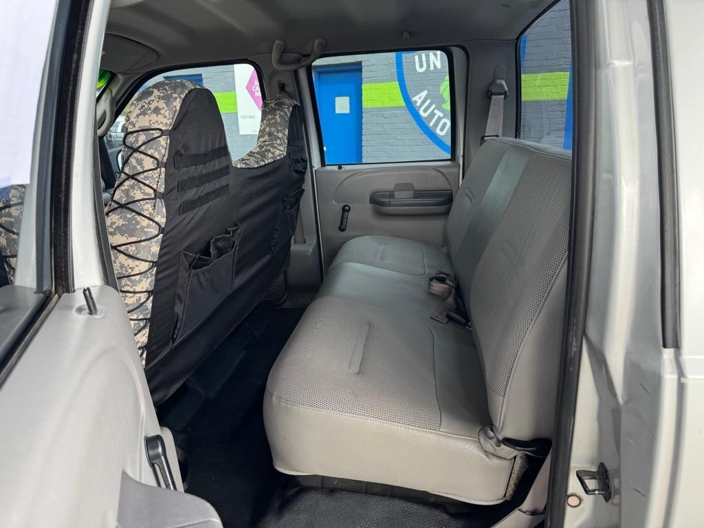 Ford Super Duty F-350 SRW Crew Cab 156" Lariat 4WD 2001