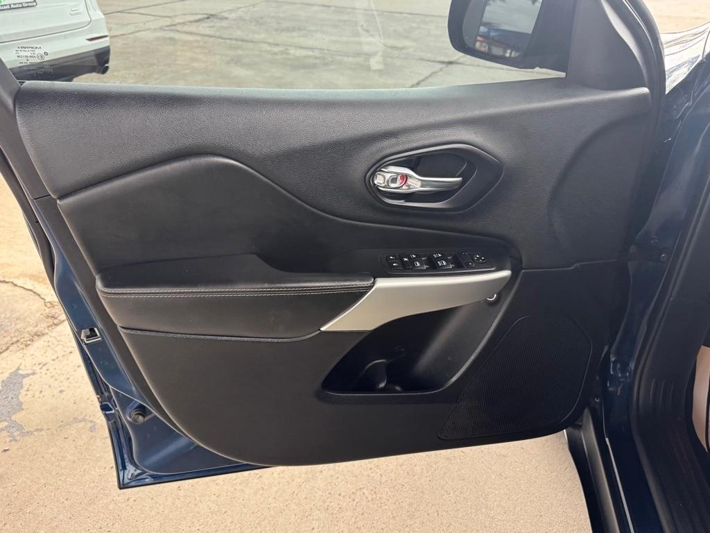 Jeep Cherokee Latitude Plus FWD 2018