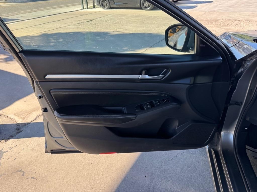 Nissan Altima 2.5 SL Sedan 2019