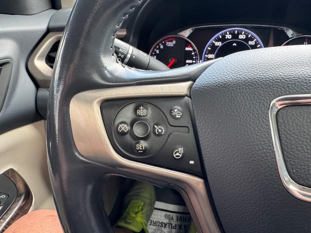 GMC Acadia AWD 4dr Denali 2020