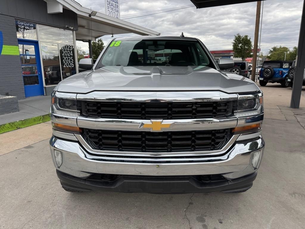 Chevrolet Silverado 1500 4WD Crew Cab 143.5" LT w/1LT 2018