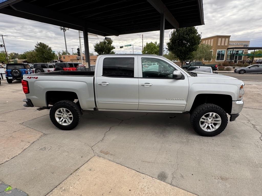 Chevrolet Silverado 1500 4WD Crew Cab 143.5" LT w/1LT 2018