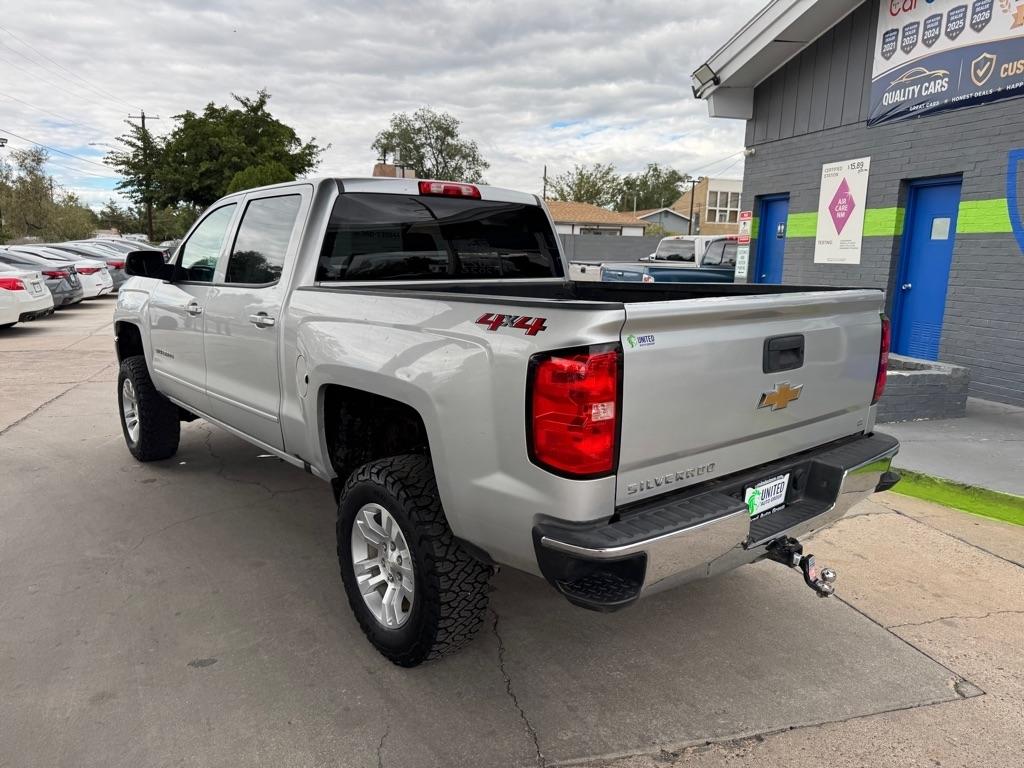 Chevrolet Silverado 1500 4WD Crew Cab 143.5" LT w/1LT 2018