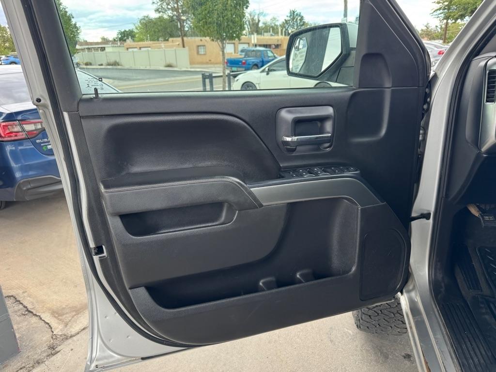 Chevrolet Silverado 1500 4WD Crew Cab 143.5" LT w/1LT 2018