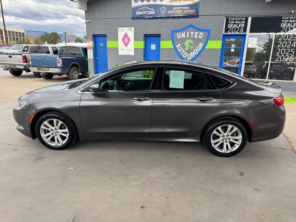 Chrysler 200 4dr Sdn Limited FWD 2015