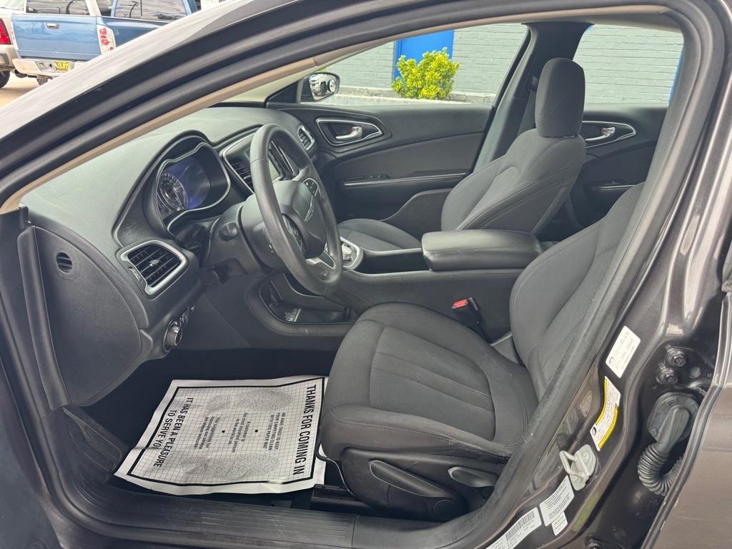 Chrysler 200 4dr Sdn Limited FWD 2015