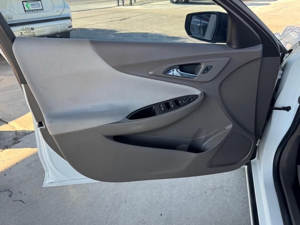Chevrolet Malibu 4dr Sdn LS w/1LS 2018
