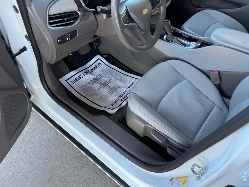 Chevrolet Malibu 4dr Sdn LS w/1LS 2018