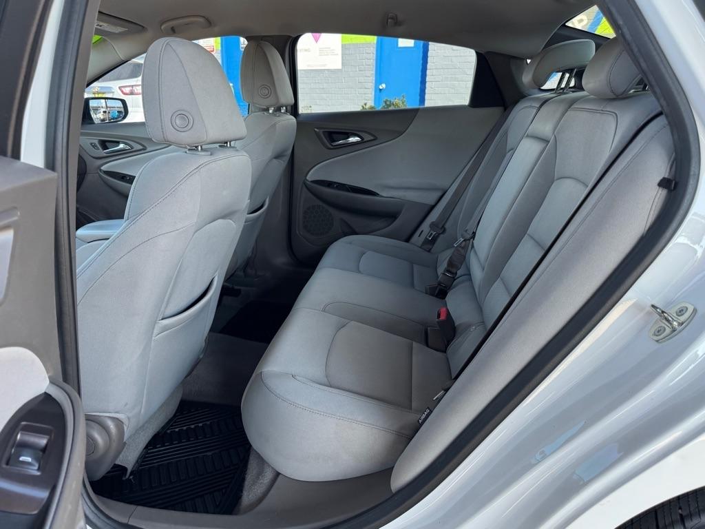 Chevrolet Malibu 4dr Sdn LS w/1LS 2018