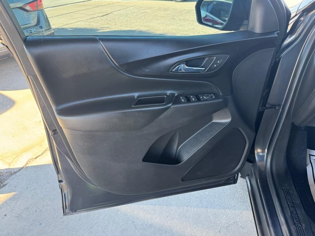 Chevrolet Equinox FWD 4dr LT w/2FL 2022