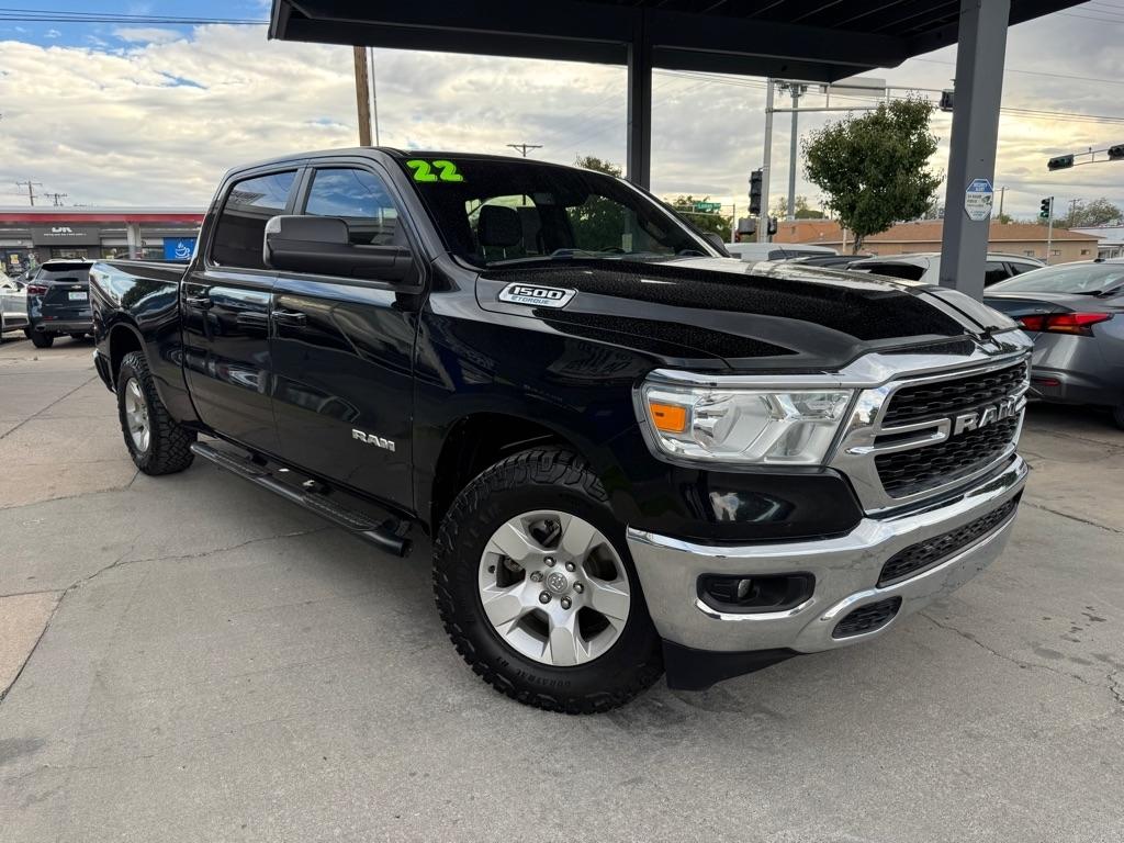 RAM 1500 Big Horn 4x4 Crew Cab 6'4" Box 2022