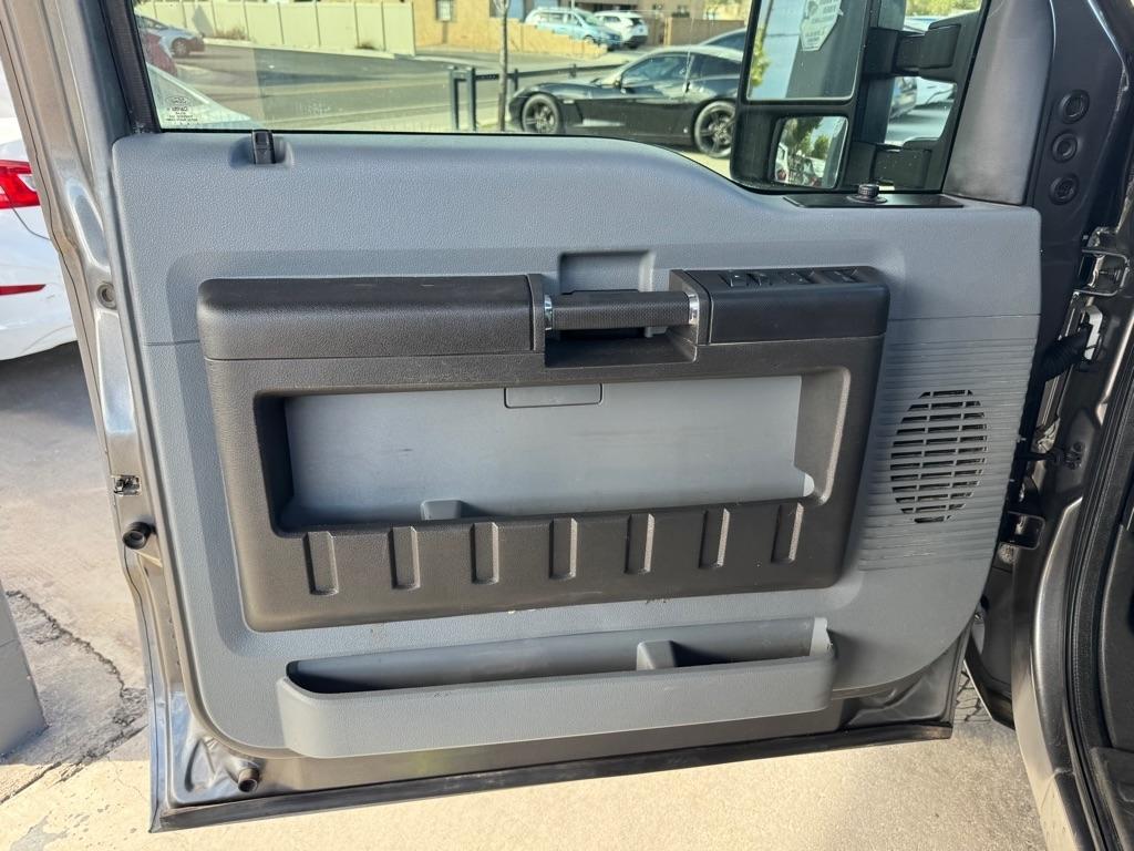 Ford Super Duty F-250 SRW 4WD Crew Cab 156" Platinum 2014