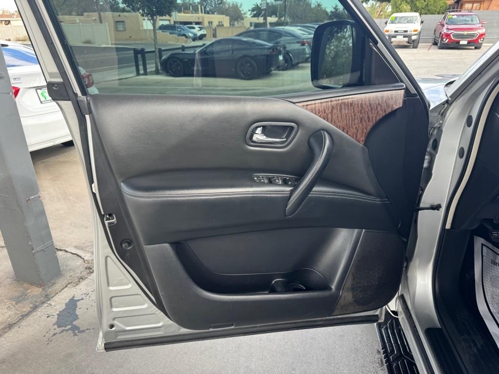 Nissan Armada 4x4 SV 2017