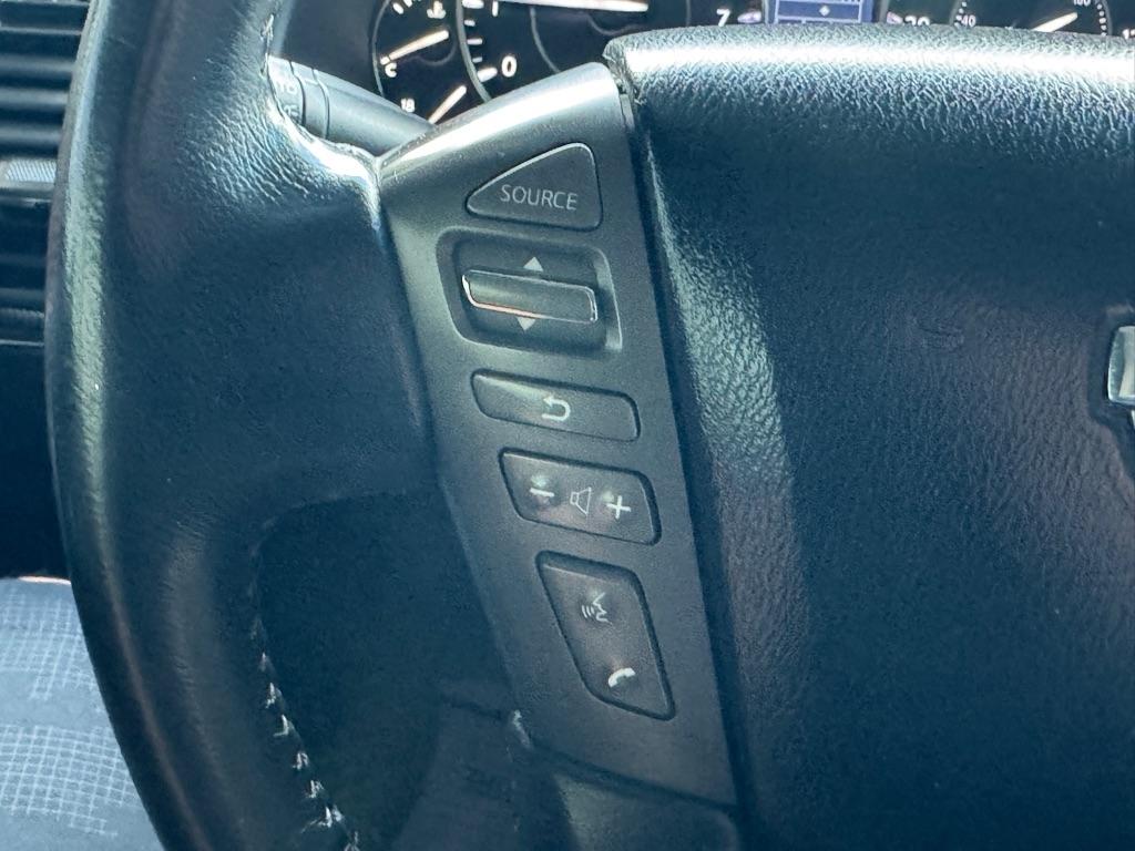 Nissan Armada 4x4 SV 2017