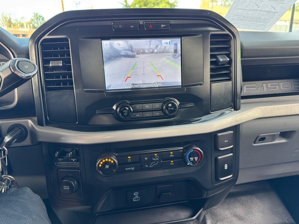 Ford F-150 XLT 2WD Reg Cab 8' Box 2022