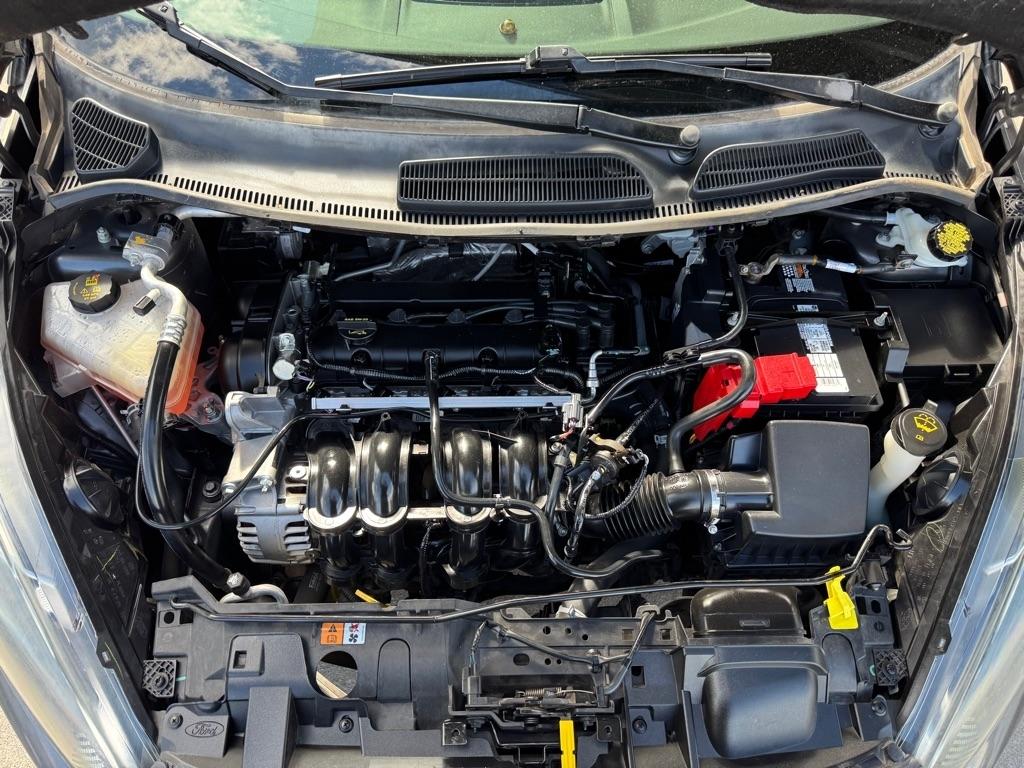 Ford Fiesta 4dr Sdn SE 2015