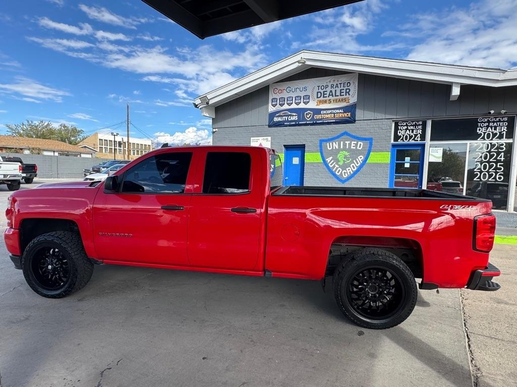 Chevrolet Silverado 1500 4WD Double Cab 143.5" Custom 2017
