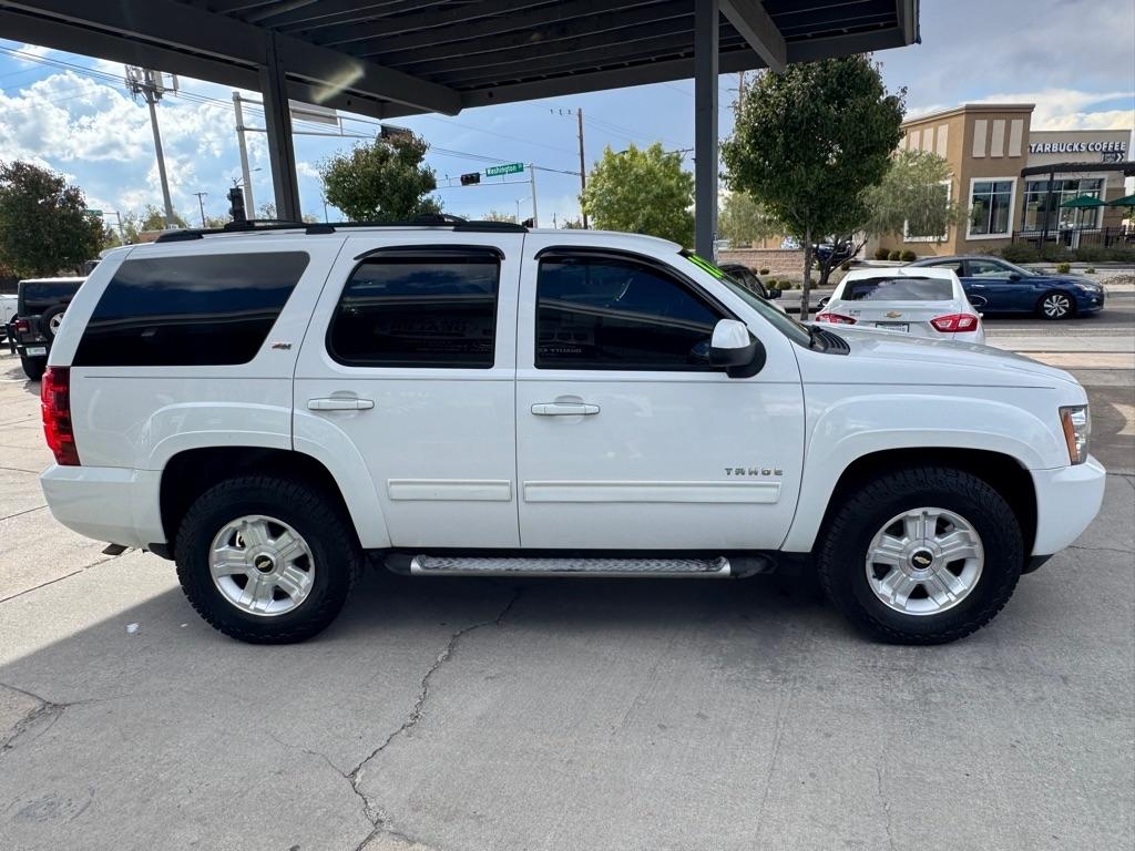 Chevrolet Tahoe 4WD 4dr 1500 LT 2012