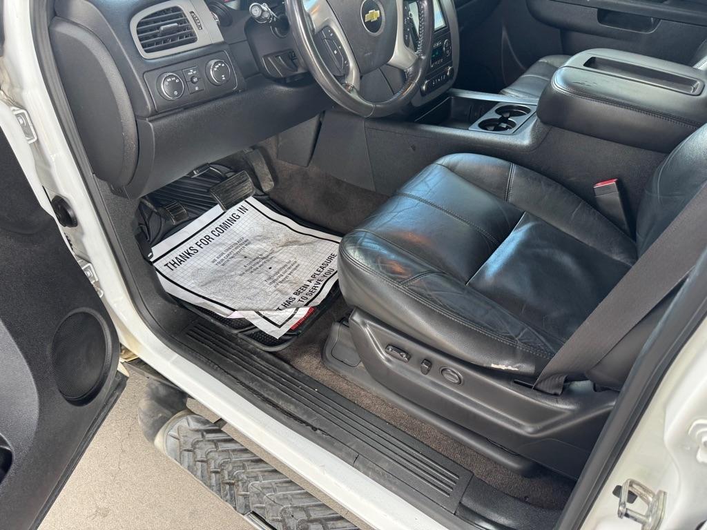 Chevrolet Tahoe 4WD 4dr 1500 LT 2012