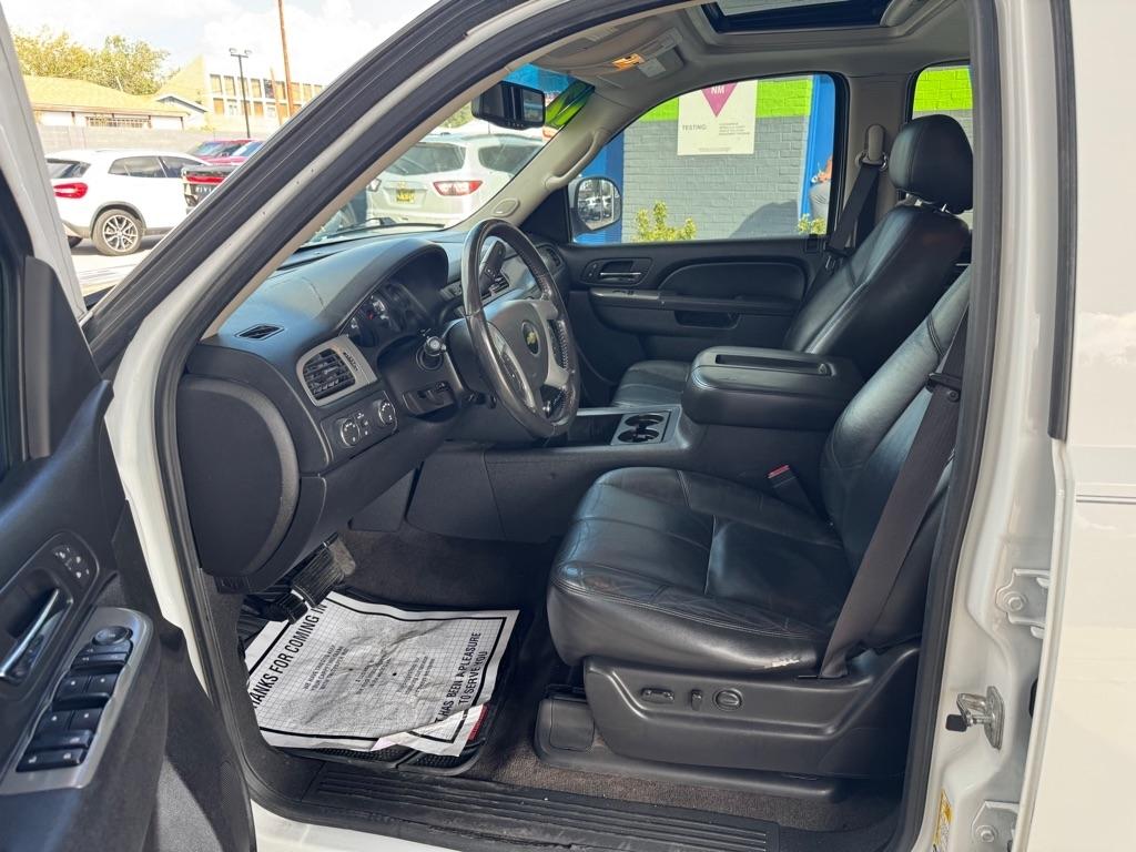 Chevrolet Tahoe 4WD 4dr 1500 LT 2012