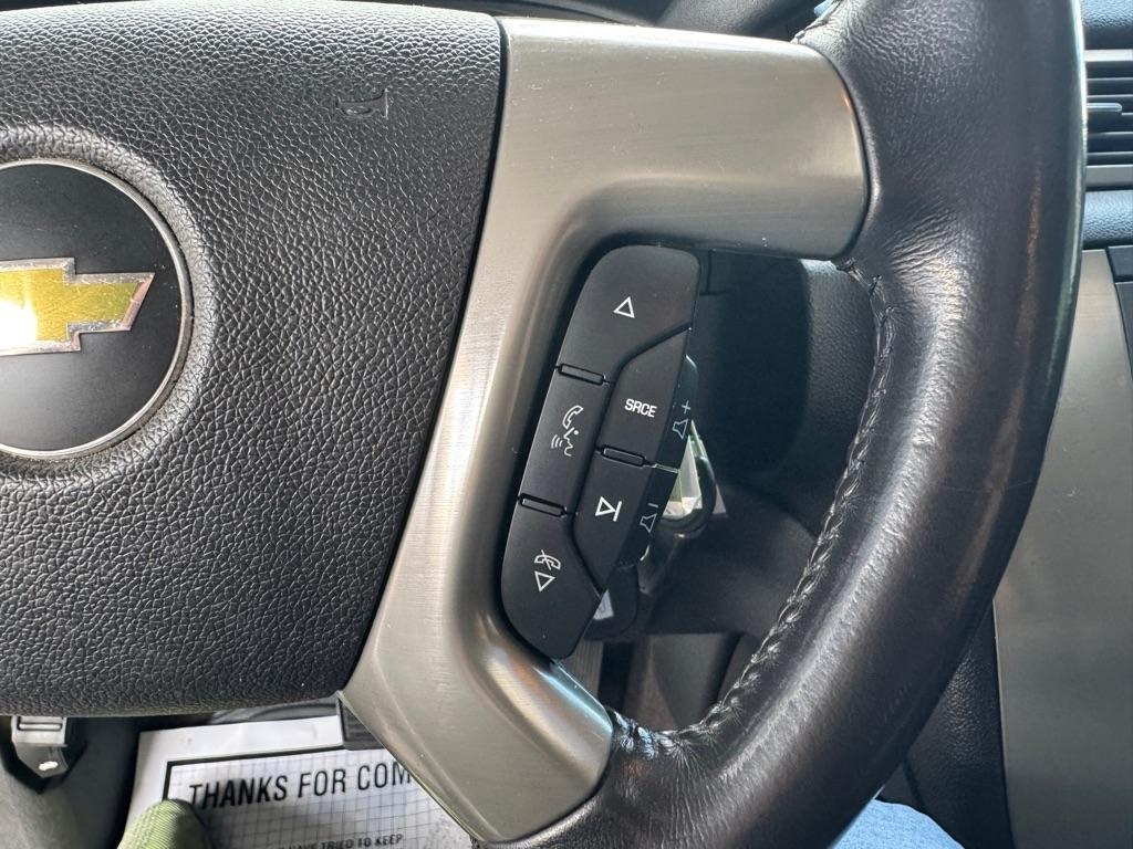 Chevrolet Tahoe 4WD 4dr 1500 LT 2012