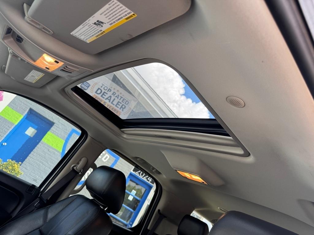 Chevrolet Tahoe 4WD 4dr 1500 LT 2012