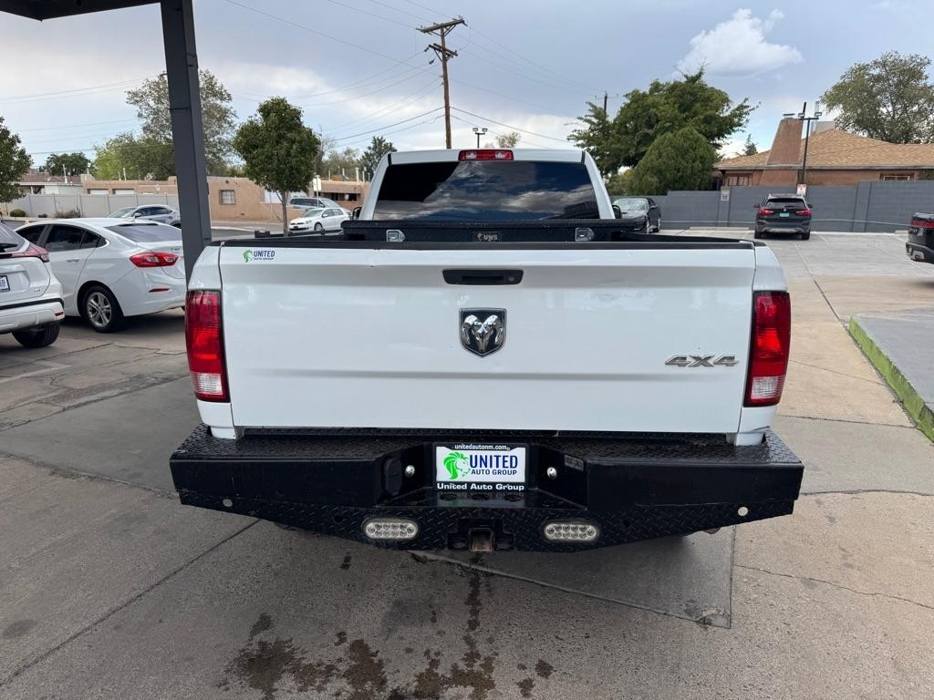 RAM 2500 Tradesman 4x4 Crew Cab 8' Box 2017