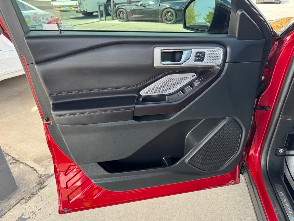 Ford Explorer Platinum 4WD 2020