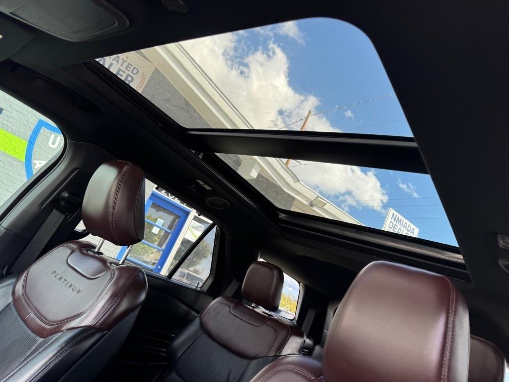Ford Explorer Platinum 4WD 2020