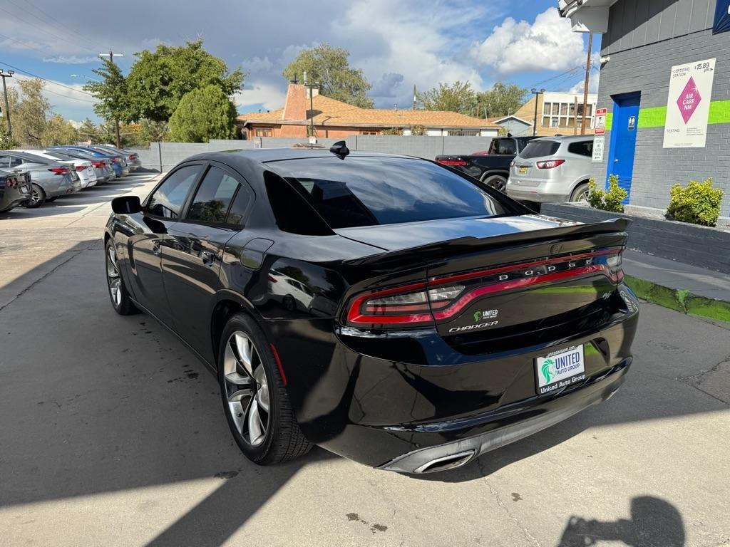 Dodge Charger 4dr Sdn RT RWD 2015
