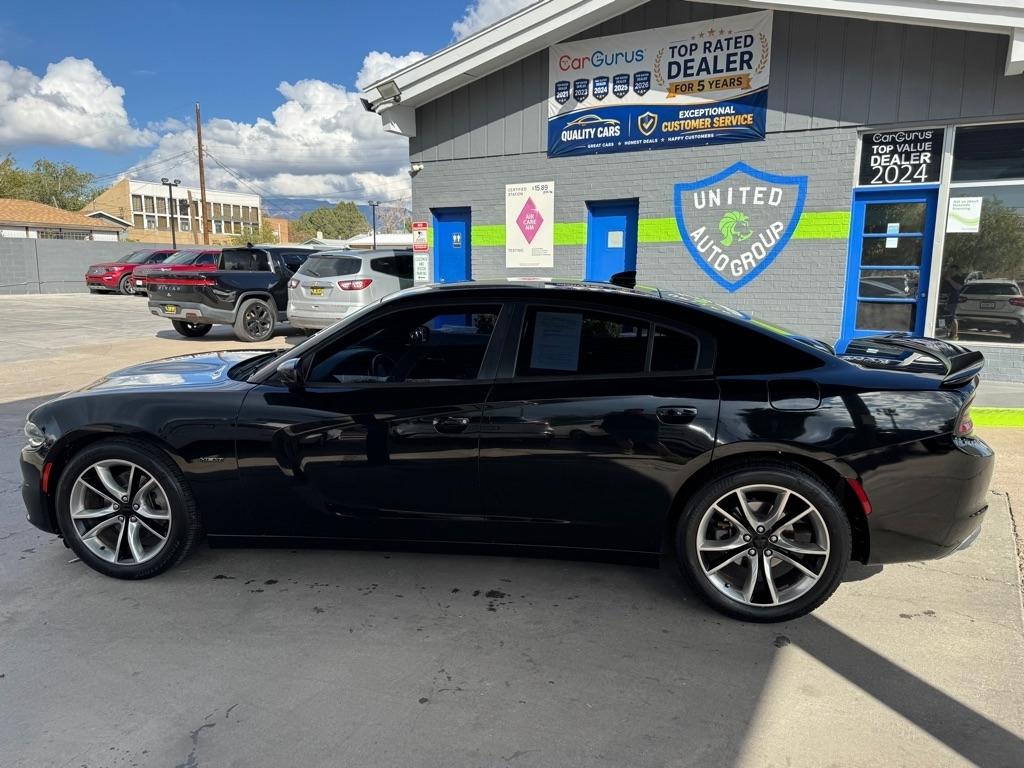 Dodge Charger 4dr Sdn RT RWD 2015