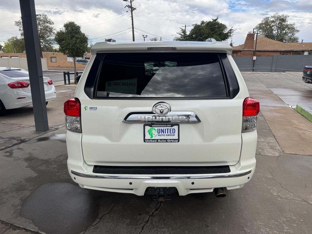 Toyota 4Runner RWD 4dr V6 Limited (Natl) 2013