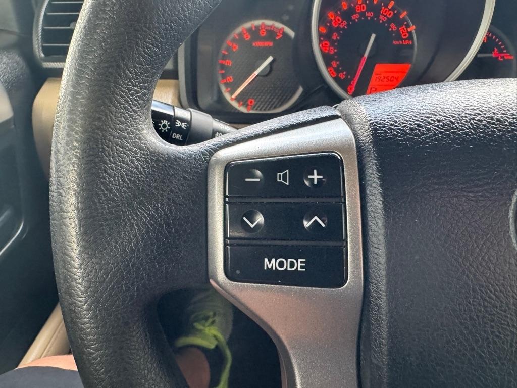 Toyota 4Runner RWD 4dr V6 Limited (Natl) 2013