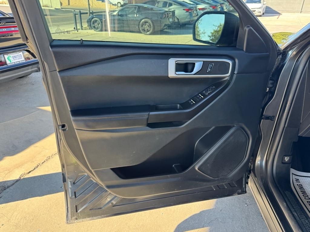 Ford Explorer Base 4WD 2020