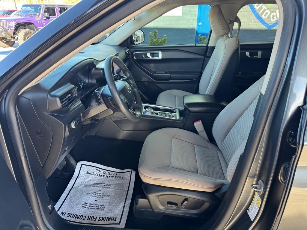 Ford Explorer Base 4WD 2020