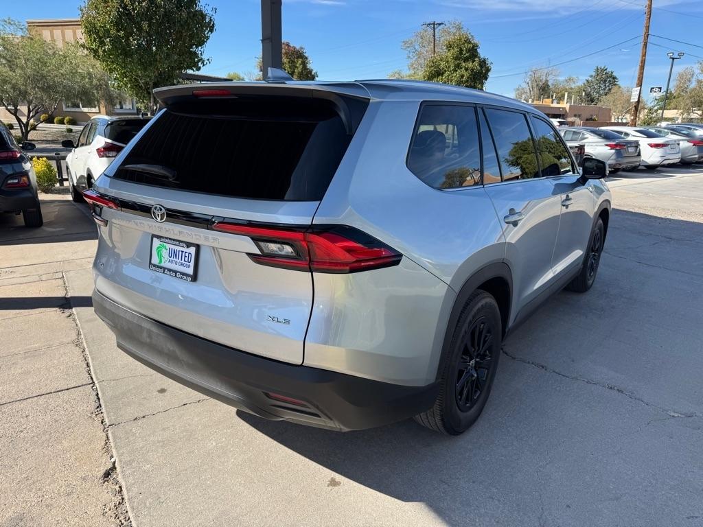Toyota Grand Highlander Platinum AWD (Natl) 2024