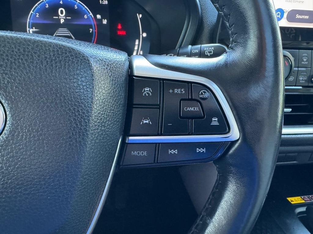 Toyota Grand Highlander Platinum AWD (Natl) 2024