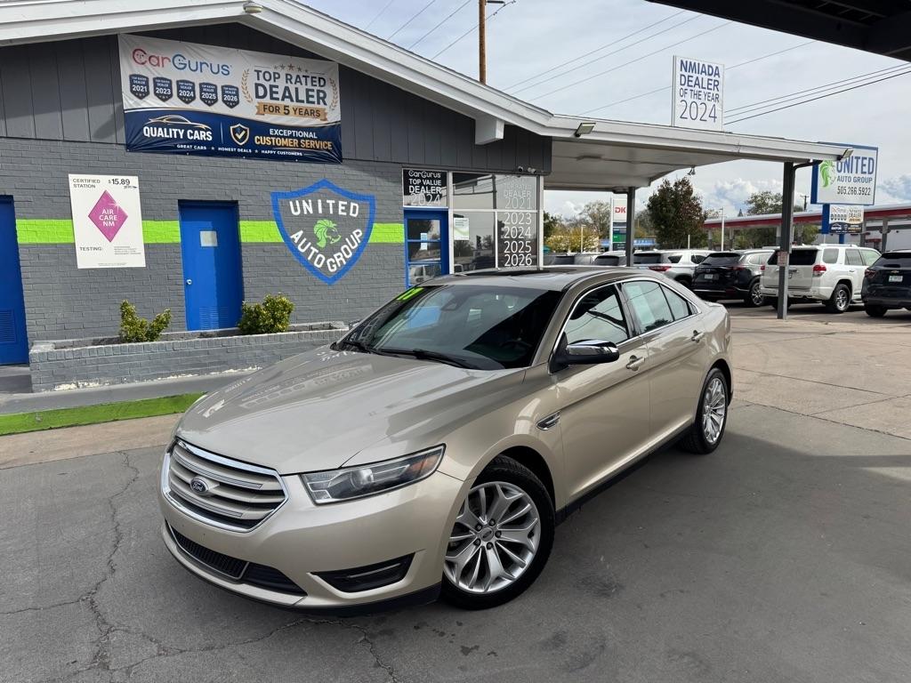 Ford Taurus Limited FWD 2017