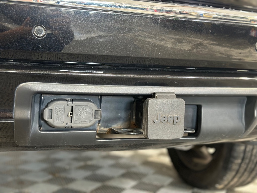 Jeep Grand Cherokee Overland 4WD 2016