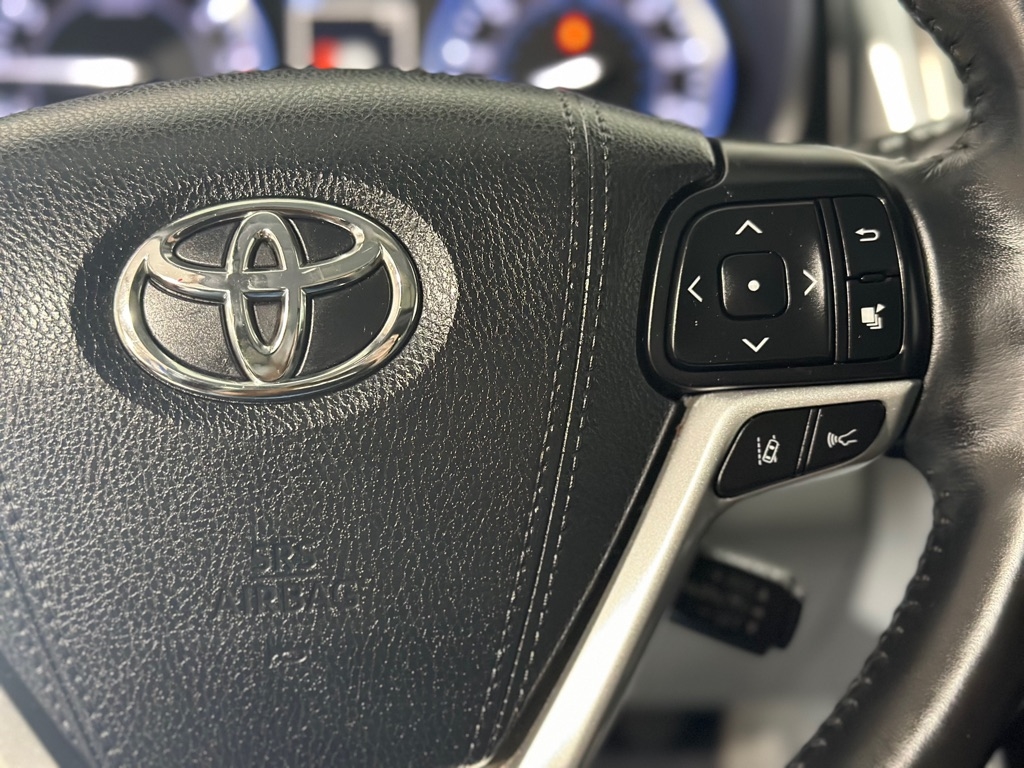 Toyota Highlander XLE FWD V6 2018