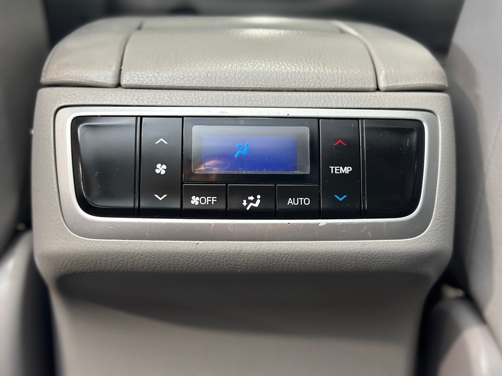 Toyota Highlander XLE FWD V6 2018