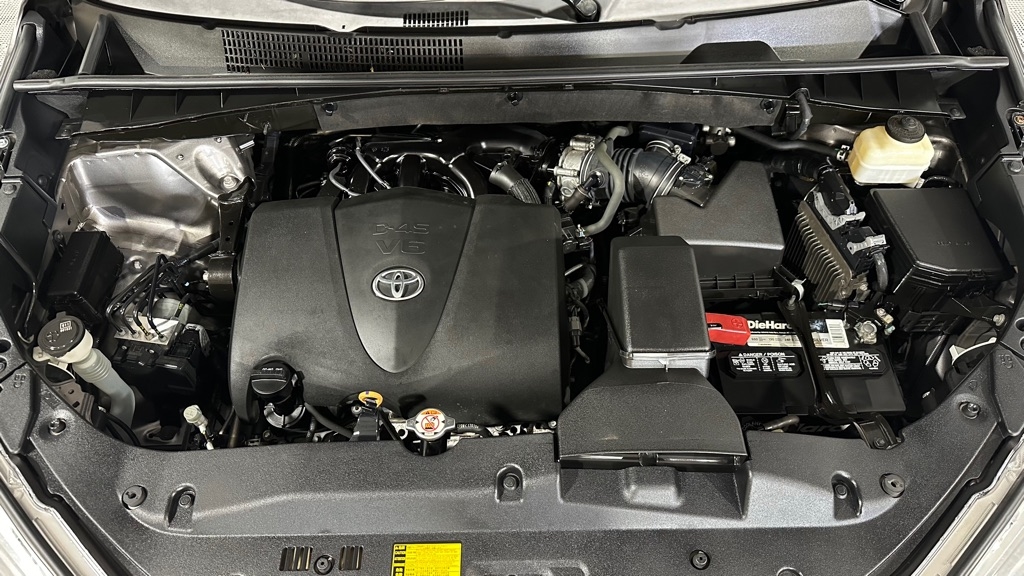 Toyota Highlander XLE FWD V6 2018