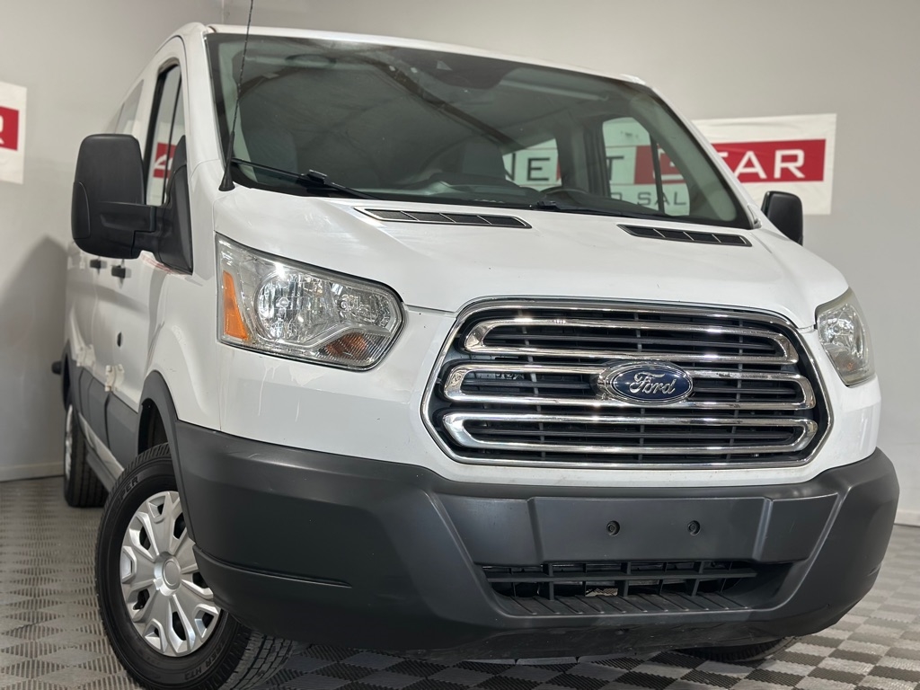 2015 Ford Transit XL photo 3