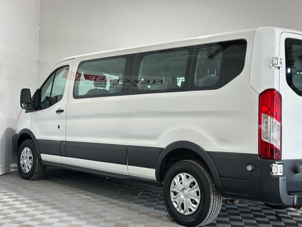 Ford Transit 350 Wagon Low Roof XL 60/40 Pass. 148-in. WB 2015