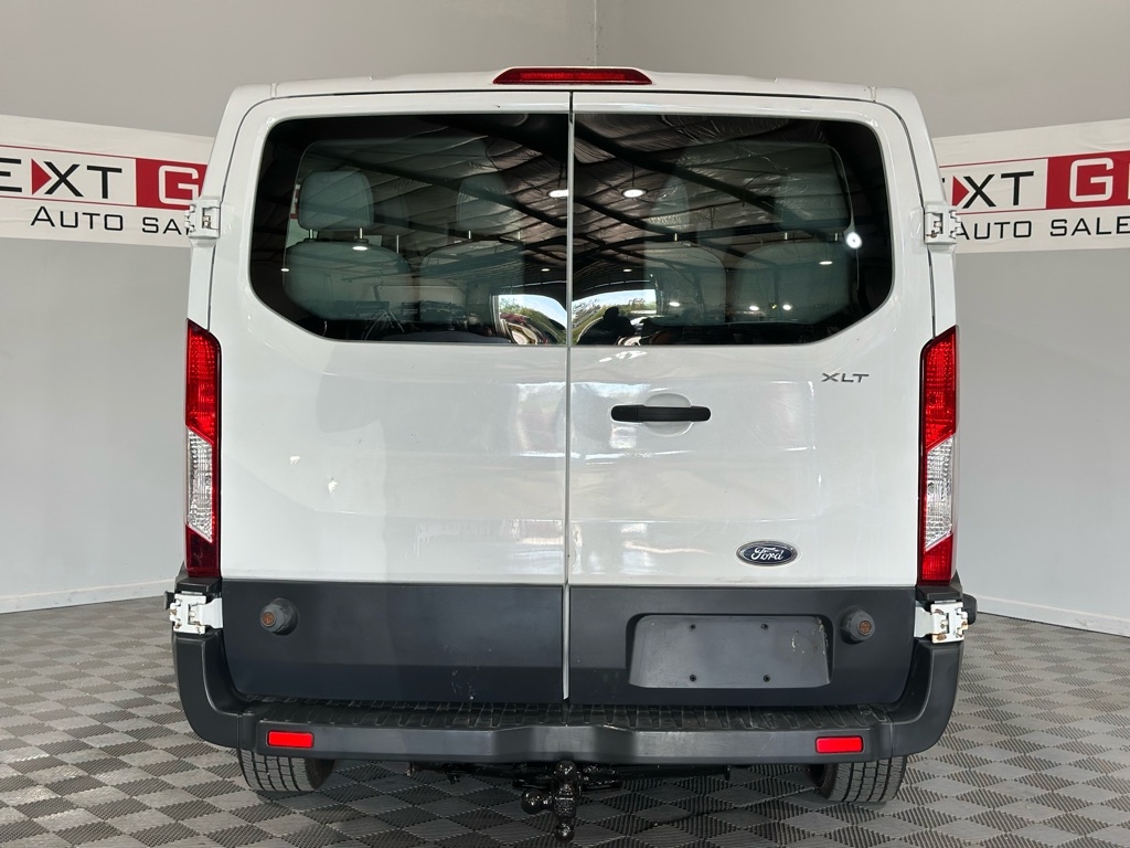 Ford Transit 350 Wagon Low Roof XL 60/40 Pass. 148-in. WB 2015