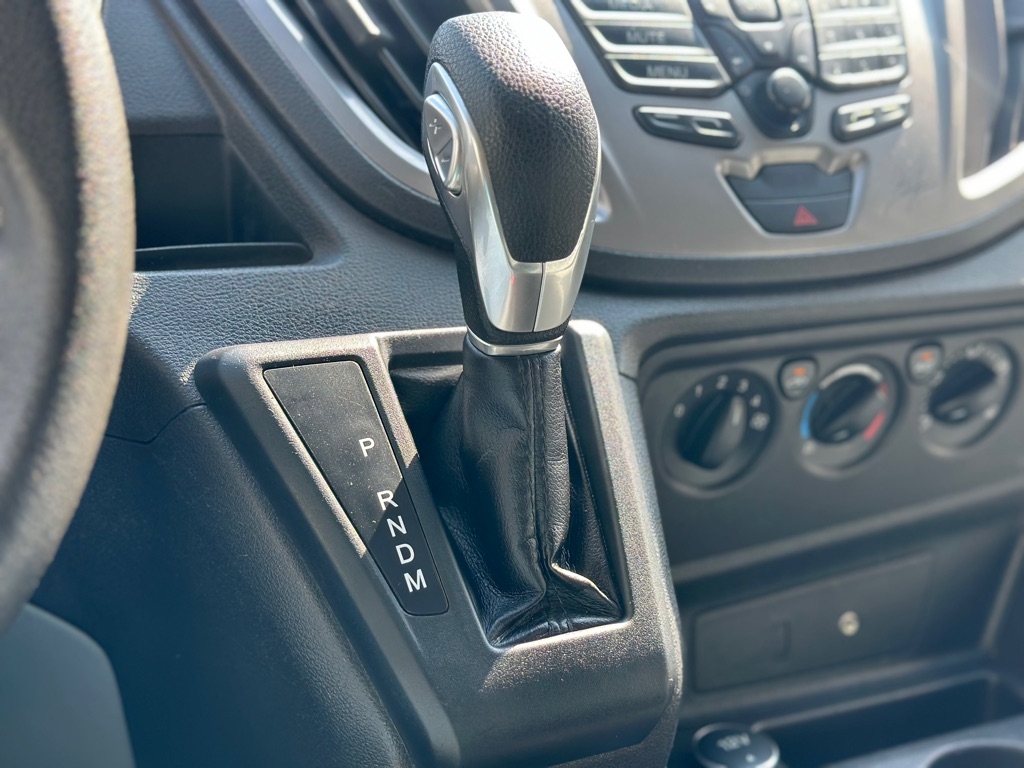 Ford Transit 350 Wagon Low Roof XL 60/40 Pass. 148-in. WB 2015