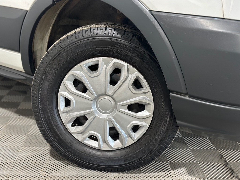 Ford Transit 350 Wagon Low Roof XL 60/40 Pass. 148-in. WB 2015