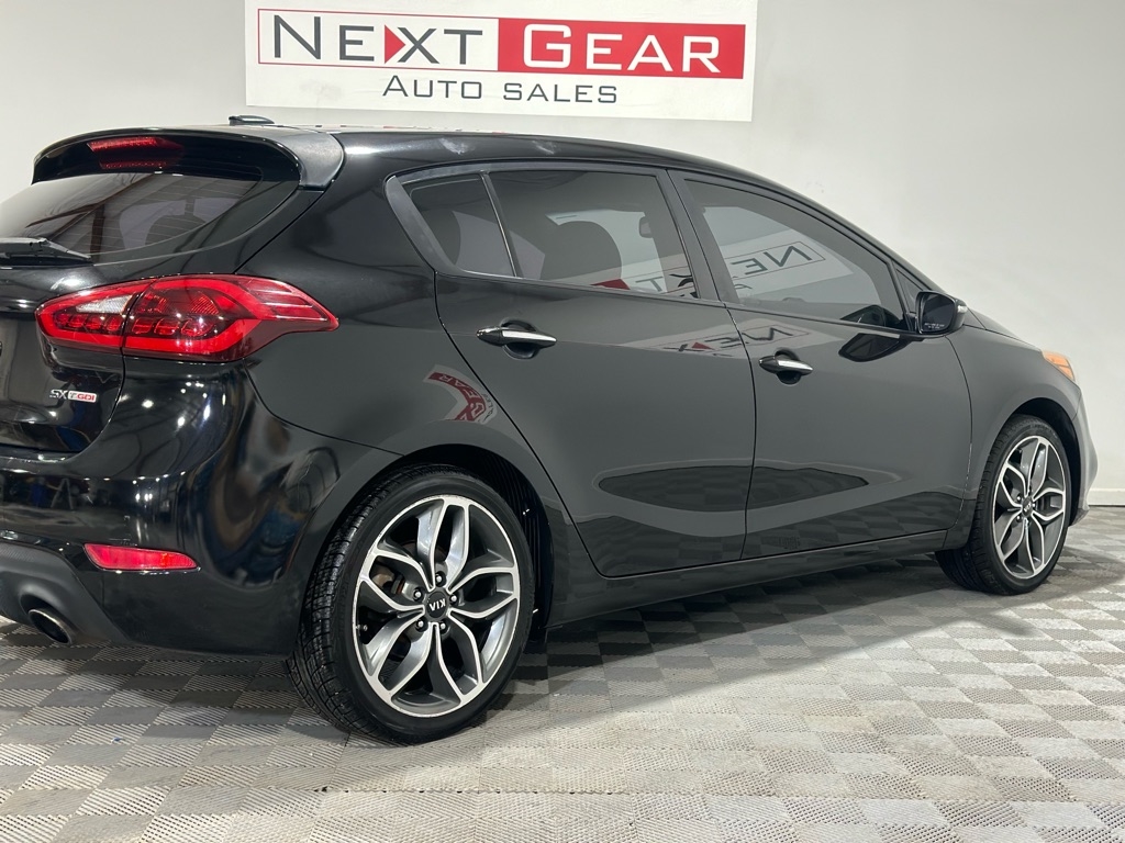 Kia Forte 5-Door SX 2015