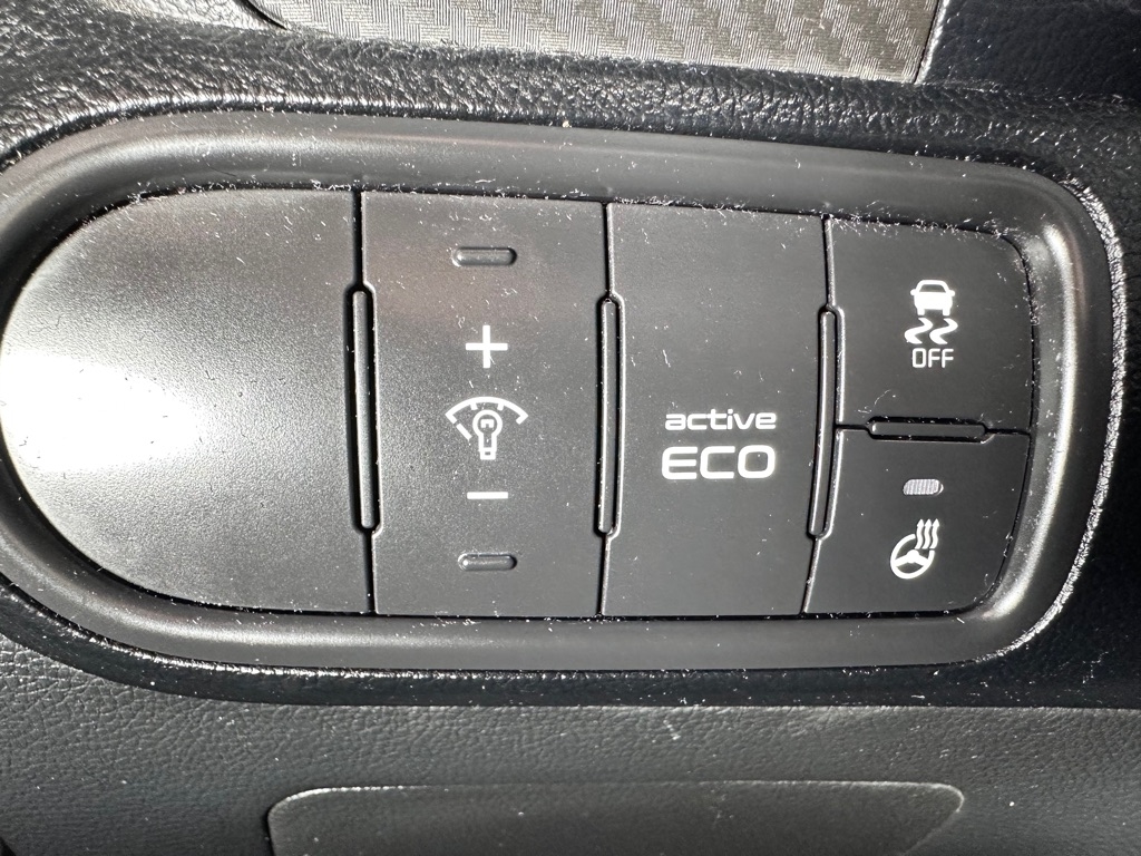 Kia Forte 5-Door SX 2015